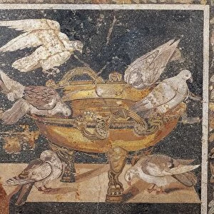 Roman civilization, Floor mosaic depicting doves. From Pompeii