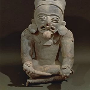 Statue of Bahia, high priest or shaman, from Manabi, Ecuador, Pre-Columbian civilization