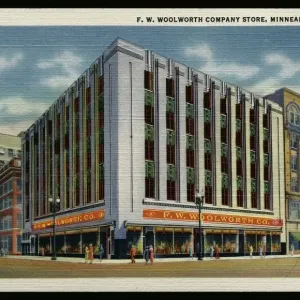 Negozio della F. W. Woolworth Company. ca. 1937, Minneapolis, Minnesota, USA, GOPHER NEWS CO. MINNEAPOLIS, MINN. NEGZIO DELLA F.W.WOOLWORTH COMPANY STORE ,MINNEAPOLIS,Minn Negozio della F. W. Woolworth Company. ca. 1937, Minneapolis, Minnesota, USA, GOPHER NEWS CO. MINNEAPOLIS, MINN. NEGZIO DELLA F.W.WOOLWORTH COMPANY STORE ,MINNEAPOLIS,Minn