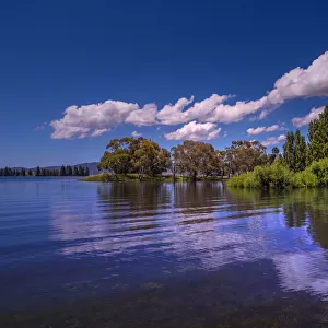 Lake Jindabyne, NSW