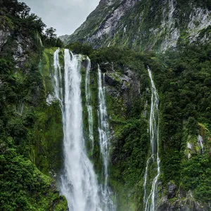 New Zealand Greetings Card Collection: Fiordland National Park & Milford Sound, South Island