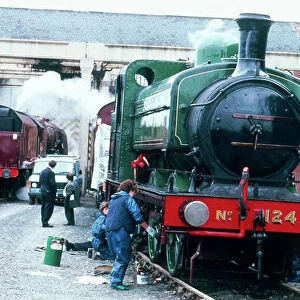 This Great Northern Railway locomotive was designed by Ivatt and built by Sharp Stewart & Co