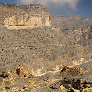Canyon, valley of the Grand Canyon of Oman in Wadi Nakhur at the foot of Jebel Shams Mountain, Al Hajar Mountains, Sultanate of Oman, Middle East, Asia