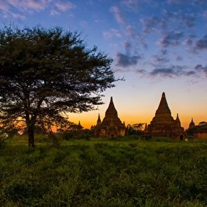 Last light in Bagan