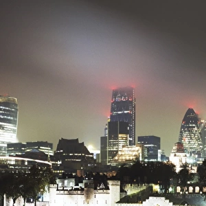 Misty night in London - panoramic view