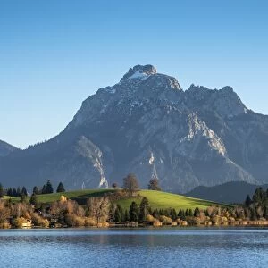 Mt Saeuling, 2047m, Ammergau Alps, at front Hopfensee Lake near Fuessen, Ostallgaeu region, Allgaeu, Bavaria, Germany, Europe