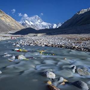 River from mt. Everest