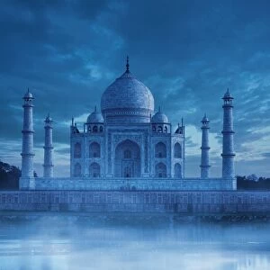 The Taj Mahal at dusk