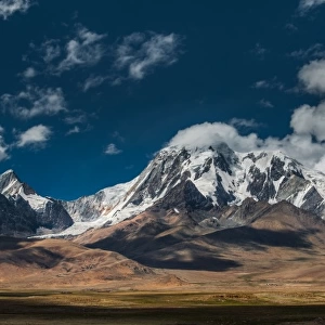 Tibetan mountain range