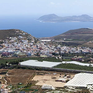 View of Gardoenes, farms and the Church of San Isidro Labrador, Gran Canaria, Canary Islands, Spain, Europe, PublicGround