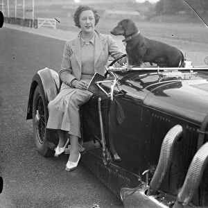Mrs Roy ( Marjorie ) Eccles, first woman racing driver to compete on the new course