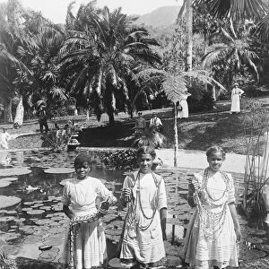 Native family to please the Duke and Duchess. A picture from Jamaica, showing