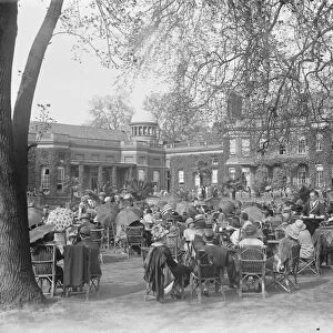 Polo at Ranelagh Taking tea in the open air 16 May 1925