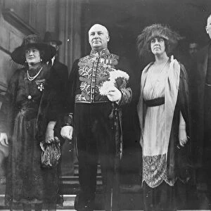 Royal opening of Ulster Parliament ( left to right ) Lady Greenwood, Sir Hamar Greenwood