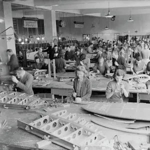 Machine shop, H. T. P. Motors Ltd. Back Quay, Truro, Cornwall. 1941