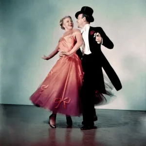 Popular Themes Jigsaw Puzzle Collection: Fred Astaire