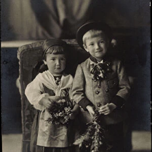Ak Archduchess Mathilde with Archduke Clement of Hungary (b / w photo)
