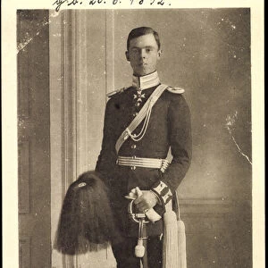 Ak Prince Wolrad to Waldeck Pyrmont in uniform, helmet, sabre (b / w photo)
