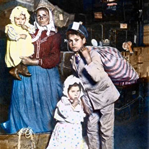 Arrival of a family of Italian immigrants to Ellis Island (New York