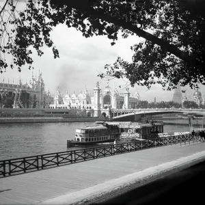 Print of Pont Alexandre III and Esplanade des Invalides Print of Pont Alexandre III and Esplanade des Invalides
