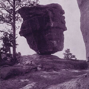 Balanced Rock, in the Garden of the Gods, Colorado (b / w photo)