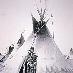 Blackfoot tribe member, Gleichen, Alberta, Western Canada, c. 1890 (b / w photo)
