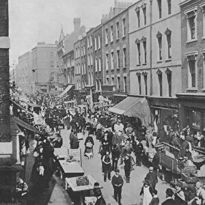 Brick Lane in the 1890s (b / w photo)