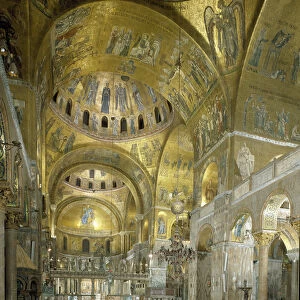 Byzantine architecture: view of the central nave of the Basilica of San Marco in Venice