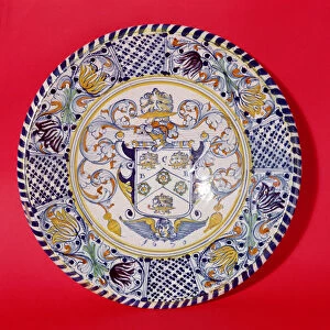 Charger bearing coat of arms of the Weavers Company, 1670 (ceramic)