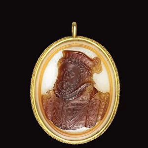 Double-sided cameo portrait of Sir Christopher Hatton, c