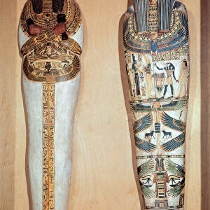 Egyptian antiquite: casket of Panebmontou (left) 21st dynasty (around 1069-945