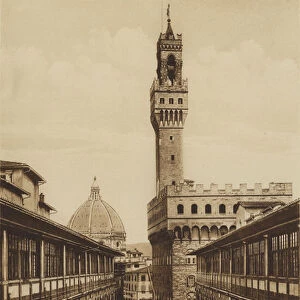 Firenze / Florence: Portici degli Uffizi, costruiti su disegno di Vasari (b / w photo)