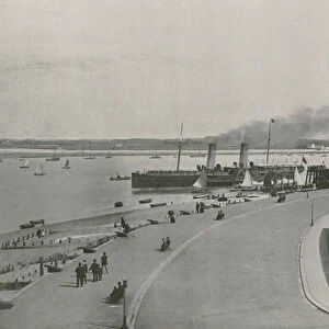 Fleetwood, the Promenade: Departure of the Isle of Man Steamer (b / w photo)