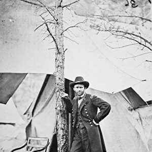 General Ulysses Simpson Grant in the field at Cold Harbor, 1864 (b / w photo)