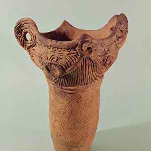 Jomon vase from the Kanto province (earthenware)