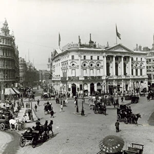 London Pavilion, Piccadilly Circus, London, c 1900 (photo)