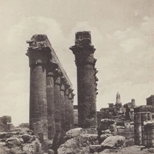 Luxor-Temple, Colonne of Amen Hotep III (b / w photo)