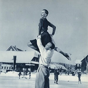 Maxi Herber and Ernst Baier, German Pair-skating champions (b / w photo)