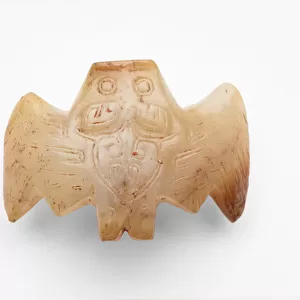 Pendant in the form of a bat, c. 1300-1050 BC (jade, nephrite) with traces of cinnabar)