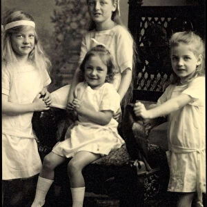 Photo Ak Princesses Maria, Adelgunde, Eleonore and Dorothea of Bavaria (b / w photo)