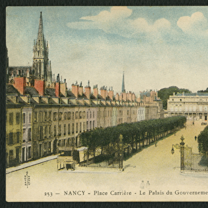 Postcard depicting the Square de La Carriere, the Palais du Gouvernement