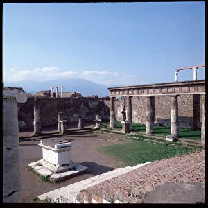 Roman art: view of the temple of Apollo on the archeological site of Pompei