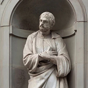 Statue of Andrea Cesalpino (1519-1603), philosopher, doctor, Italian botanist, Sculpture by Pio Fedi (1816-1892), installed in the Piazzale des Uffizi (piazzale degli Uffizi) in Florence. Photography, KIM Youngtae, Florence, Tuscany, Italy