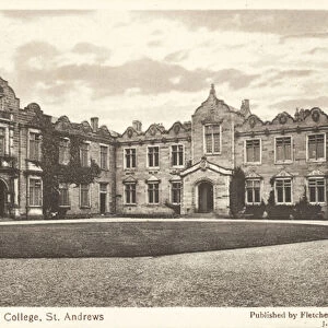 United College, St Andrews (b / w photo)
