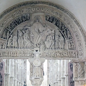Vezelay Abbey (89), the eardrum of the Basilica of Santa Maria Magdalene. 12th century