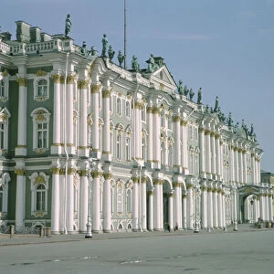 View of the south facade from Palace Square, built 1753-62 (photo)