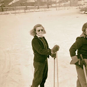 Cedars youngsters enjoy skiing jaunt 1946 Lebanon