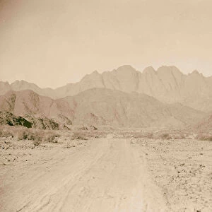 Sinai car Wadi Feiran Approaching Gebel Serbal