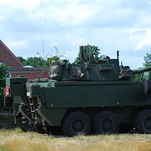 A Belgian Army Piranha IIIC with the LCTS-90 Cockerill Mk8 gun