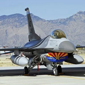 An F-16 Fighting Falcon sits ready to deploy